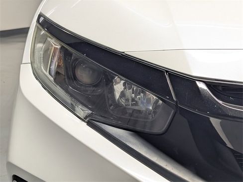 Used 2021 Honda Civic EX image 26