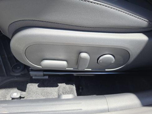 New 2026 Hyundai Kona Limited FWD image 23