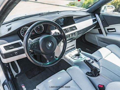 Used 2006 BMW M5 image 43