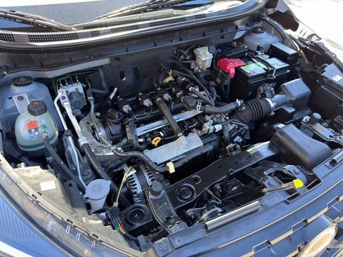 Used 2022 Nissan Kicks SR w/ Premium Package FWD image 41
