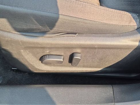 Used 2025 Nissan Altima 2.5 SV FWD image 16