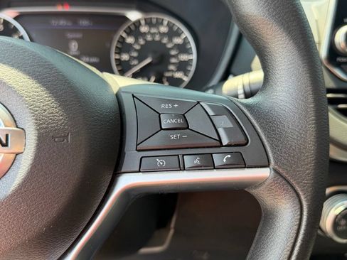 Used 2020 Nissan Altima 2.5 S FWD image 19