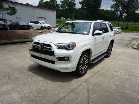Used 2022 Toyota 4Runner Limited RWD image 24