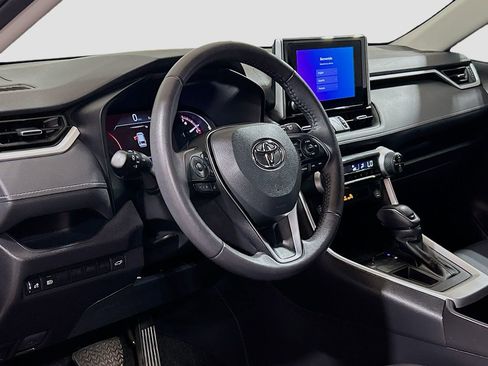 Used 2024 Toyota RAV4 XLE Premium FWD image 7