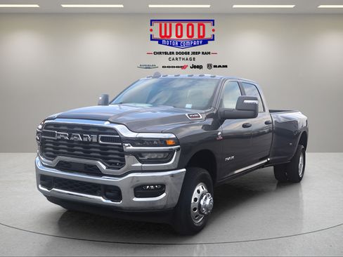 New 2026 RAM 3500 Big Horn AWD/4WD image 7