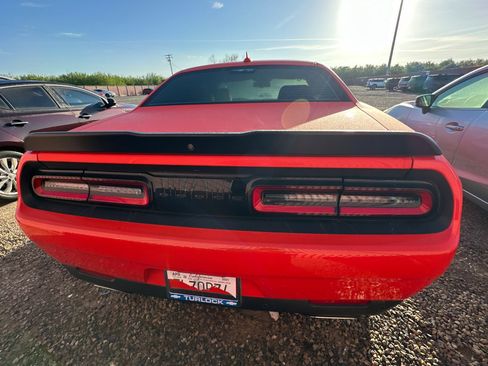 Used 2021 Dodge Challenger SXT w/ Plus Package image 6