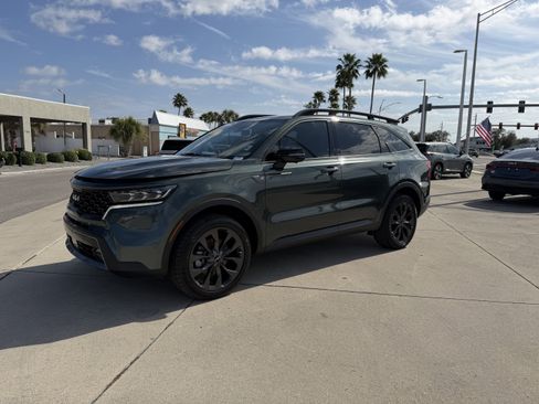Certified 2023 Kia Sorento SX Prestige image 8