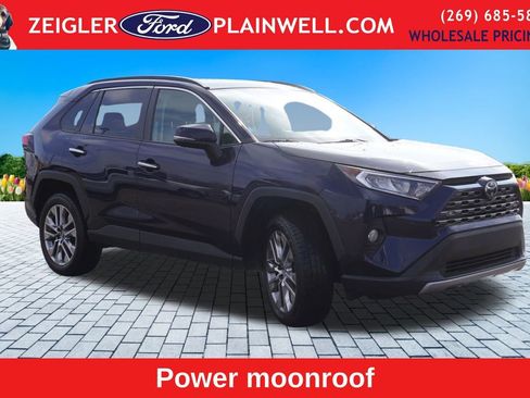 Used 2019 Toyota RAV4 Limited image 7
