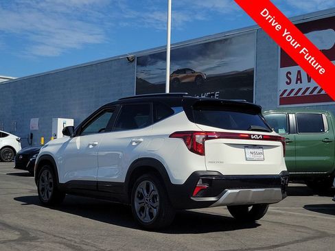 Used 2024 Kia Seltos S FWD image 2