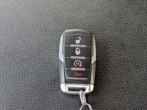 Certified 2020 RAM 1500 Big Horn AWD/4WD image 30