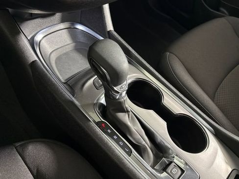 Used 2024 Chevrolet Malibu LT FWD image 38