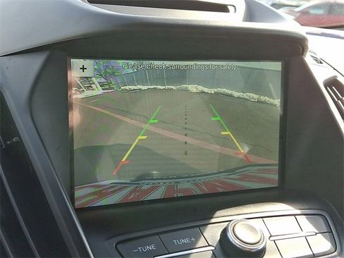 Certified 2018 Ford Escape SE w/ SE Sport Appearance Package image 15