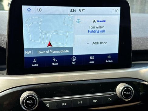 Used 2022 Ford Escape Titanium image 16