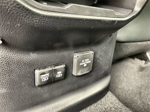 New 2026 Toyota Tundra SR5 image 32