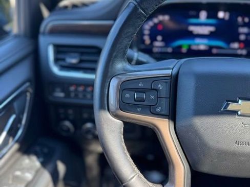 Used 2022 Chevrolet Suburban High Country w/ Premium Package 2 image 16