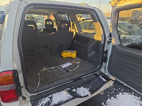 Used 2002 Suzuki XL7 Touring image 11