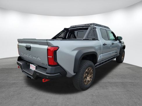 New 2025 Toyota Tacoma Trailhunter Hybrid image 5