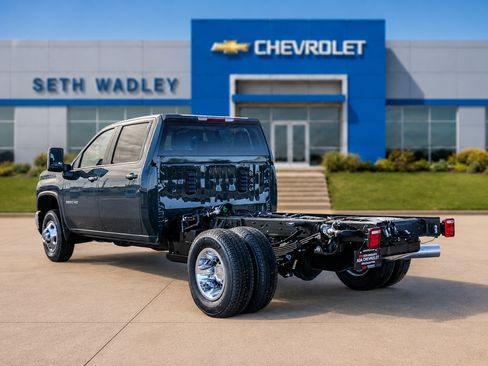 New 2026 Chevrolet Silverado 3500 LT w/ Convenience Package AWD/4WD image 59