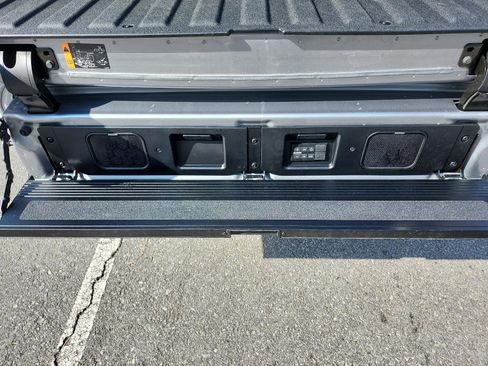 Certified 2025 GMC Sierra 2500 Denali Ultimate image 16