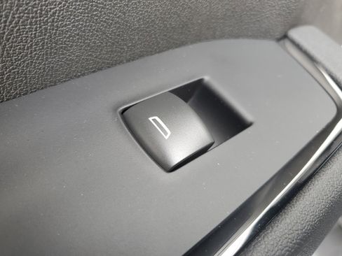 New 2026 GMC Sierra 1500 AT4 w/ AT4 Preferred Package image 14