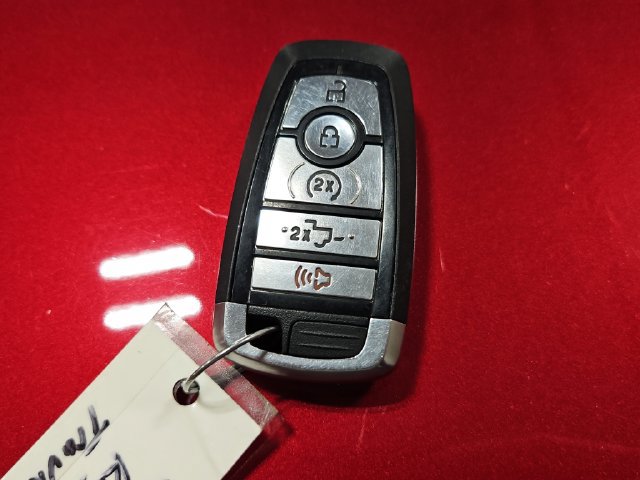 Certified 2019 Ford F150 Platinum w/ Equipment Group 701A Luxury AWD/4WD image 29