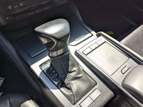 Used 2021 Lexus ES 300h w/ Premium Package FWD image 12
