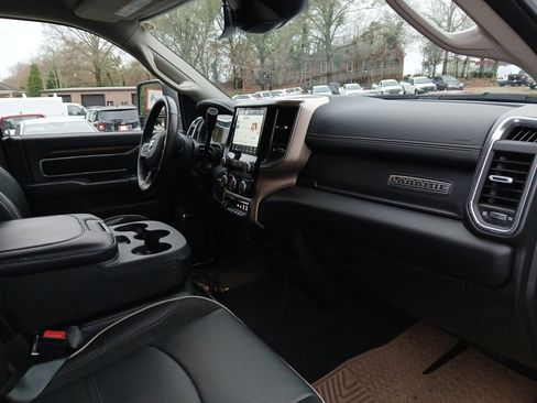 Used 2024 RAM 2500 Laramie w/ Safety Group image 10