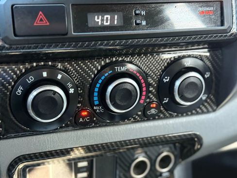 Used 2012 Toyota Tacoma PreRunner w/ SR5 Pkg image 30