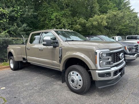 Used 2026 Ford F450 King Ranch w/ Chrome Package AWD/4WD image 10
