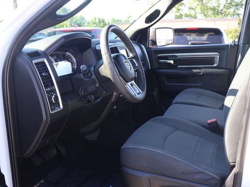 Used 2021 RAM 1500 Warlock AWD/4WD image 17