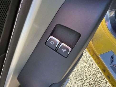 Used 2015 Chevrolet Corvette Stingray Coupe w/ 2LT Preferred Equipment Group image 15