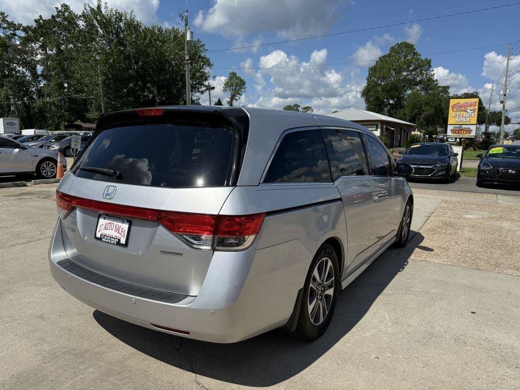 Used 2015 Honda Odyssey Touring image 5