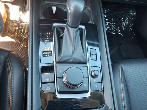 Used 2025 MAZDA CX-50 AWD 2.5 Hybrid w/ Premium Pkg image 16