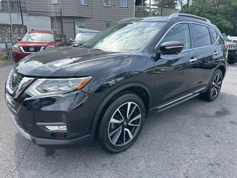 Used 2018 Nissan Rogue SL w/ Premium Package AWD/4WD image 9