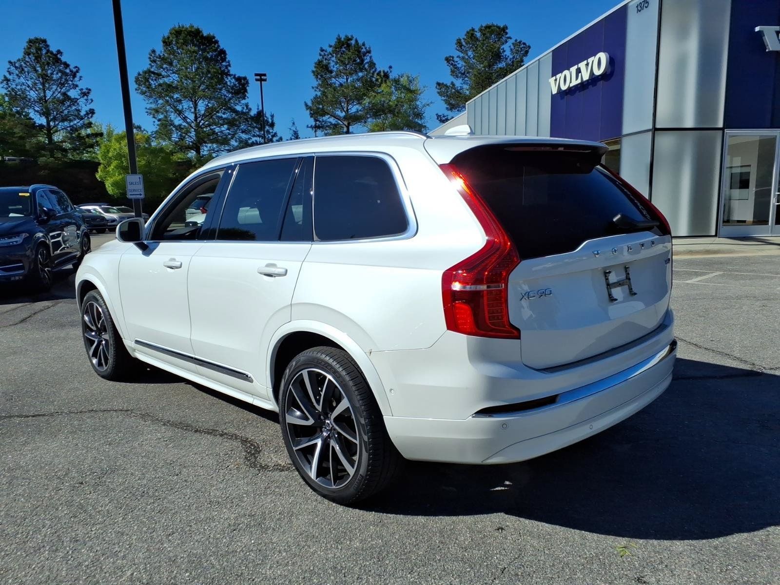 Certified 2023 Volvo XC90 B5 Plus w/ Protection Package Premier AWD/4WD image 5