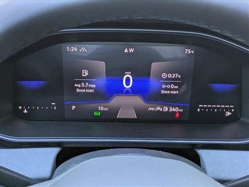 New 2026 Volkswagen Jetta SE FWD image 11