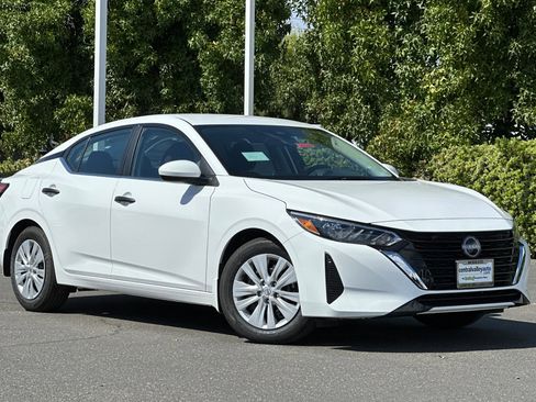 New 2025 Nissan Sentra S image 2