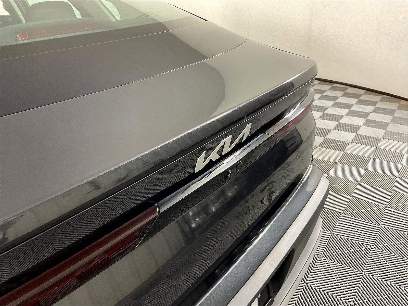 Used 2025 Kia K4 FWD image 23