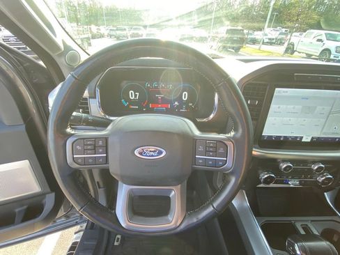 Certified 2022 Ford F150 Lariat w/ Equipment Group 502A High image 13