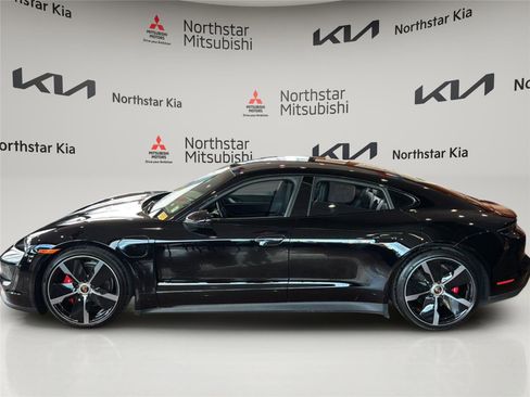 Used 2021 Porsche Taycan 4S AWD/4WD image 2