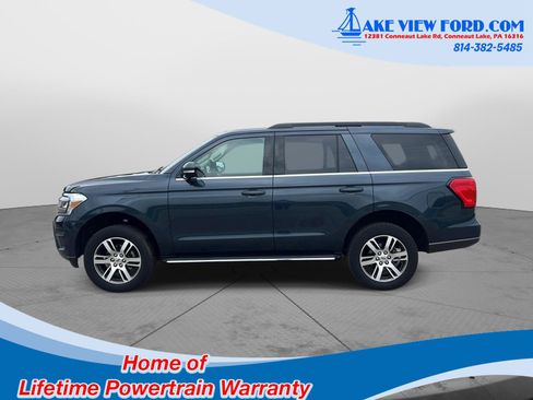 Used 2022 Ford Expedition XLT AWD/4WD image 4