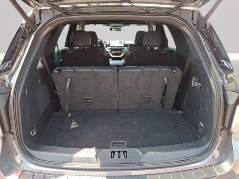 Used 2025 Ford Explorer ST-Line AWD/4WD image 27