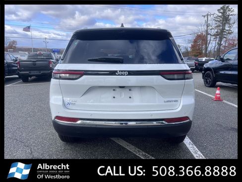 New 2025 Jeep Grand Cherokee Limited w/ Luxury Tech Group II image 4