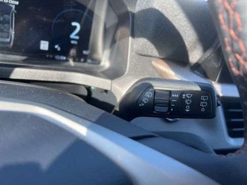 New 2026 Ford Explorer Active image 31