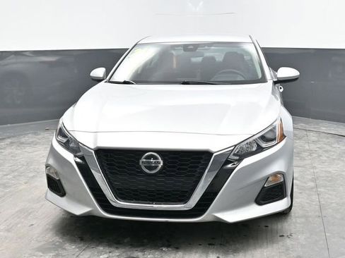 Used 2021 Nissan Altima 2.5 S image 2