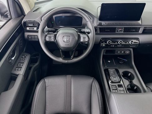 Certified 2026 Honda Passport RTL image 17