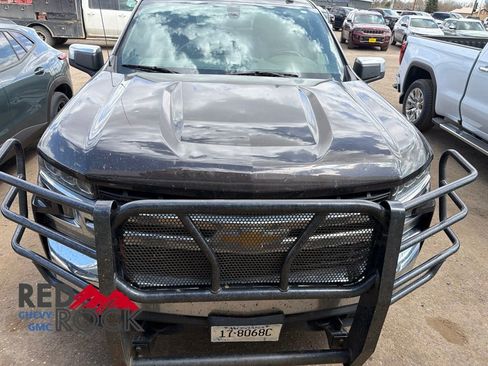 Used 2019 Chevrolet Silverado 1500 LT w/ All-Star Edition AWD/4WD image 2