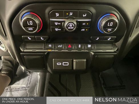 Used 2019 Chevrolet Silverado 1500 LT w/ All-Star Edition AWD/4WD image 35