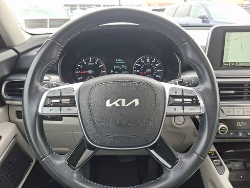Used 2022 Kia Telluride S image 21