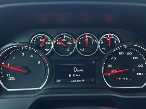 Used 2023 Chevrolet Silverado 2500 Custom w/ Custom Value Package image 12